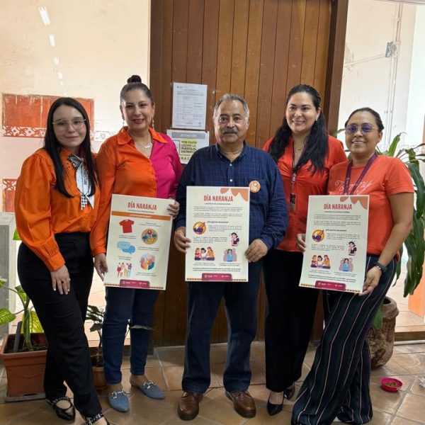 Junio Día naranja y entrega de cartas por áreas de la secretaría acompañada del OIC