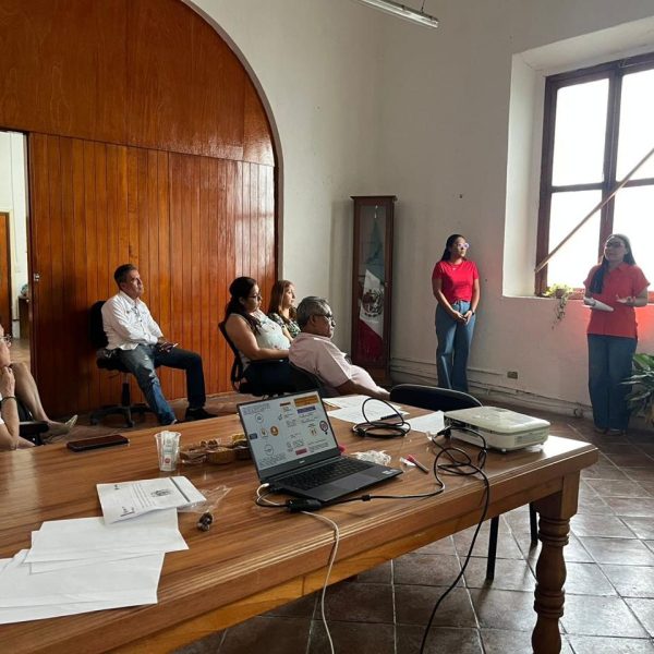 Capacitación Hostigamiento y acoso sexual a jefes de la unidad administrativa acompañada del OIC