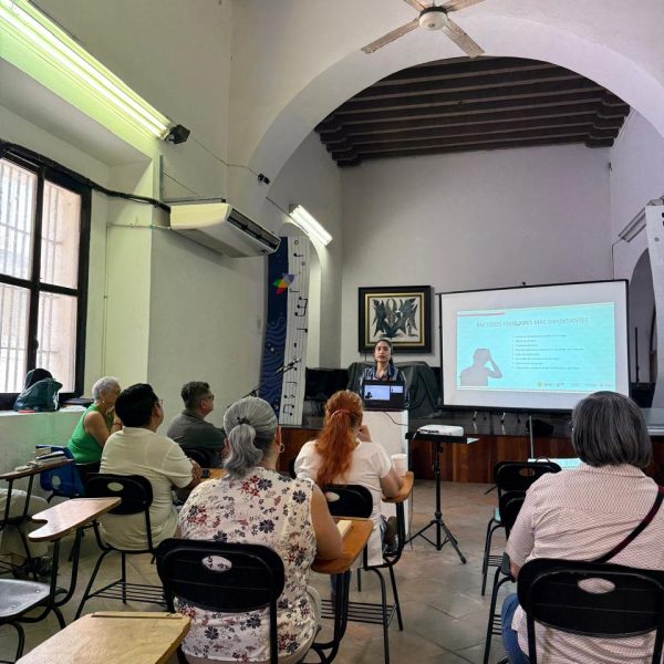 Taller a maestros de la escuela libre de música: Taller para informar a padres de familia sobre los factores criminógenos que desencadenan conductas inadecuadas en niños, niñas y adolescentes.